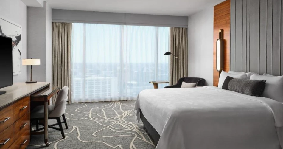 Luxury and Convenience: Upscale 12 Hotels Near Gainbridge Fieldhouse