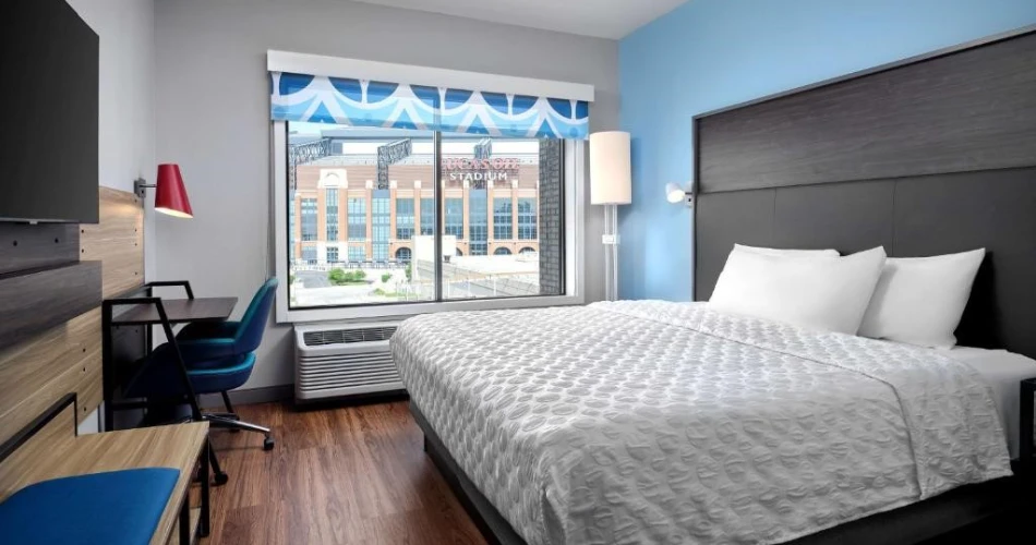 Luxury and Convenience: Upscale 12 Hotels Near Gainbridge Fieldhouse